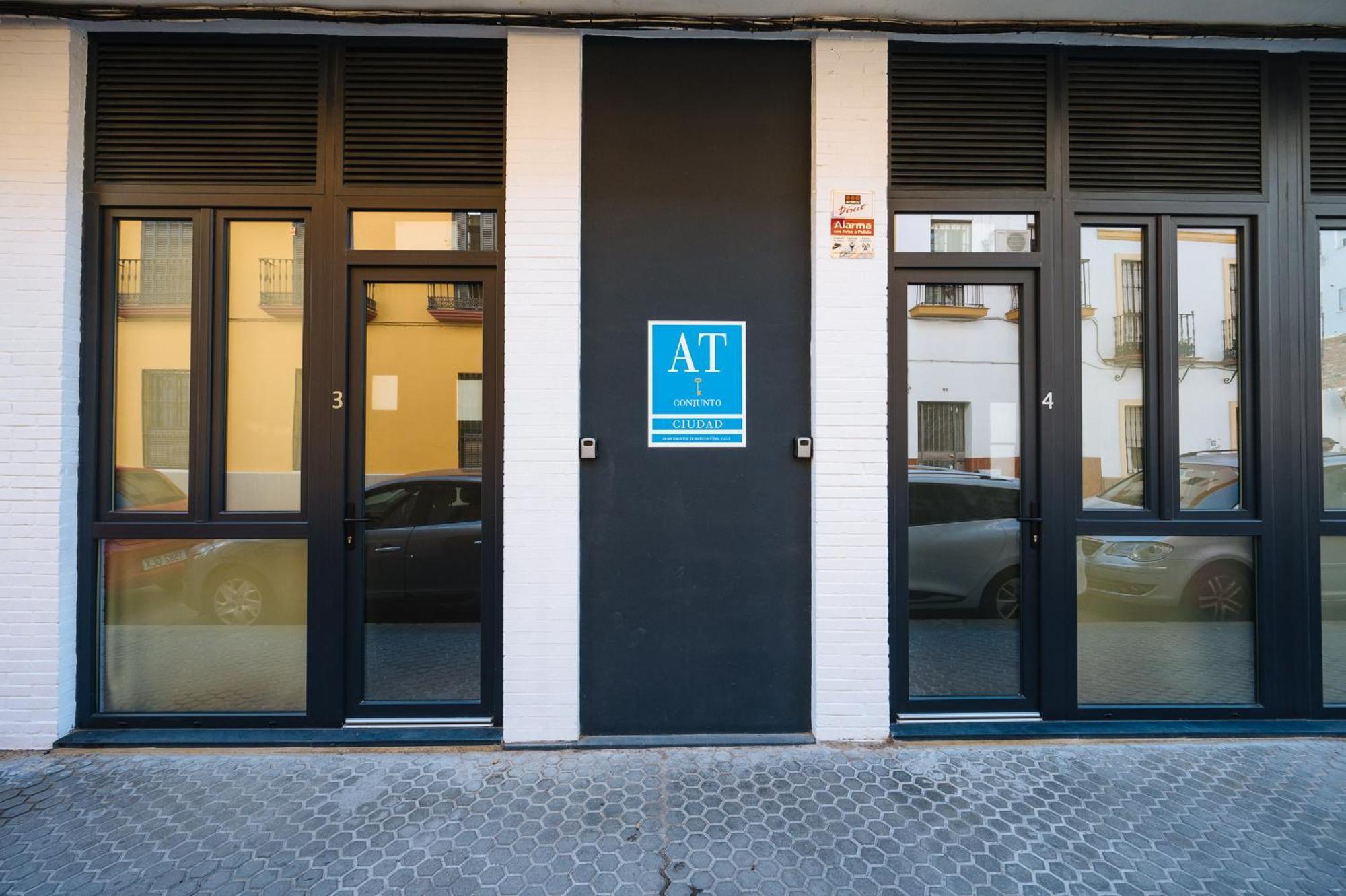 New Hostly Alameda Apartments Sevilha Exterior foto